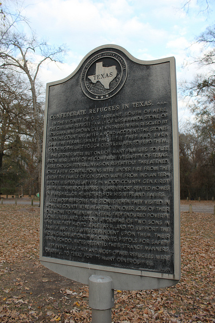 Photo of Texas Historic Marker about Stone’s Family, taken by Nicolas Henderson, Flickr user TexasExplorer98. See text.
